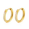 Aretes de Acero de Titanio Dorado con Circonita, Estilo de Lujo Ligero de Nicho de Gama Alta para Mujer, Aros Lisos de Acero Inoxidable para Vacaciones en la Playa