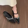 Primer Encuentro Temporada Mocasines Cerrados con Pedrería Plateada Zapatos de Mujer para Uso en Exteriores Primavera/Verano 2026 Mary Jane Francés Elegante
