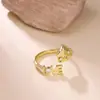 Anel de Flor Trevo de Quatro Folhas Cravejado com Zircônia Transfronteiriço, Luxo Leve, Banhado a Ouro, Personalizado, Anel Geométrico de Alta Qualidade para Mulheres, Comércio Exterior