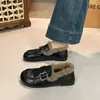 Mocasines Peludos para Mujer 2026 Otoño Invierno Estilo Caliente sin Cordones Suela Suave Cálidos Estilo Coreano Gorros Zapatos de Algodón Zapatos Pequeños de Cuero Peludos