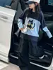 Conjunto de sudadera de retazos estilo coreano con dibujos animados y overol para niñas, versátil capa base de manga larga