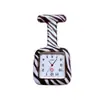Fabricante de Shenzhen 2234 Reloj de Silicona Universal Estampado Cuadrado para Enfermeros Hombres y Mujeres, Reloj de Pecho para Examen de Estudiantes, Modelo Moderno Estilo Coreano