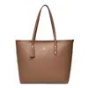2026 Bolso de Gran Capacidad Estilo Nuevo para el Trabajo y los Viajes Diarios, Bolso de Hombro de Alta Gama para Mujer, Bolso Tote Texturizado Popular