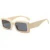 Liquidación de moda de gafas de sol cuadradas para mujer, gafas de sol de montura pequeña con estampado de leopardo transfronterizas europeas y americanas, gafas de sol populares de estilo callejero y de pasarela