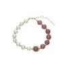 Pulsera femenina pulsera de cristal fresa diseño nicho ins pulsera simple elegante simple flor de durazno perla barroca