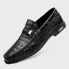 Sapatos Casuais de Couro Masculinos de Couro Bovino de Primeira Camada Preto, Novos Mocassins de Couro Genuíno de Verão, Sapatos Pai de Solado Macio para Homens