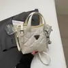 Bolso cubo acolchado bordado de mano 2026 nuevo versátil elegante bolso de hombro comercio exterior popular bolso cruzado de alta gama