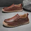 Sapatos Masculinos de Perna Costurados à Mão Transfronteiriços Tamanho Grande Sapatos Casuais de Couro para Exterior Masculinos Slip-on Baixo Planos Sapatos de Dirigir