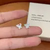 Pendientes de Mariposa Tridimensionales de Moda Estilo Minimalista para Mujer, Pendientes Versátiles Huecos de Diseño Único, Exquisitos y Elegantes Accesorios para Orejas Tachonados de Diamantes