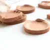 Venta al por mayor de fábrica plato con sabor a gato japonés madera de haya plato de salsa de dibujos animados plato pequeño de madera creativo artículos de tocador para el hogar