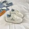 Zapatillas Cómodas de Nicho Estilo Coreano 2026 Modelo Nuevo de Primavera Dopamina Suela Gruesa Ligeras Casuales Zapatos Blancos para Mujer