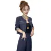 (En stock)Conjunto de Dos PiezasModa Femenina Chic de Alta Gama con Retazos Conjunto Adelgazante de Top y Pantalones D10253