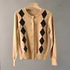 Malhas Prontas para Usar Outono e Inverno 2025 Roupas de Trabalho Malhas Simples Retro Acolchoado Casual Cardigans de Tricô de Manga Longa