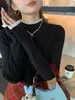 Top Base Camada Cinza com Acabamento em Renda para Mulheres Outono Inicial Novo Estilo Top Preto Suéter de Gola Alta