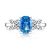 Transmisión en Vivo Más Vendido Anillo Huevo de Paloma Cortado Flor de Hielo de Piedra Preciosa de Color para Mujer Incrustado con Diamante de Alto Carbono Anillo de Mariposa Fabricante Dropshipping