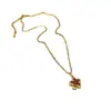 [Acero de Titanio] Collar Elegante Flor de Cinco Pétalos Personalidad Moda Collar de Flor Roja Cadena para Clavícula Todo-partido para Mujer Colgante