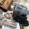Edição Limitada para o Ano do Cavalo! (Coleção de Liquidação de Luvas) Luvas Quentes Sem Dedos para Ciclismo, Compatíveis com Tela Sensível ao Toque, À Prova de Vento, Tecido Misto, Luvas de Inverno Femininas