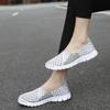 Sapatos femininos plus size de verão, novos, tecidos, ocos, respiráveis, elastomia, preguiçosos, slip-on, estilo coreano, moda, respirável, sapatos de camada única