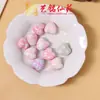 Figurilla de Gato de Orejas Largas con Laca de Ébano Yiming Xianyuan Laca Gato Curioso Adorno en Forma de Corazón de Ciervo