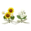 Producto Terminado: Ramo de Girasoles y Lirios Tejido a Mano con Hilo, Decoración para Rejilla de Aire del Coche, Regalo para Novio