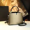 Bolsa Popular para Mujer de Comercio Exterior Transfronterizo 2026 Nuevo Modelo Bolso de Mano Moda Retro Simple Bolso de Hombro Cruzado Tendencia Europea y Americana