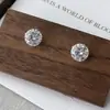 Déjame Brillar: Aretes de Plata con Aguja de Plata y Diamantes del Mismo Estilo que Zhao Lusi para Mujer, Nuevos Pendientes Pequeños de Moda 2026