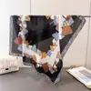 Bufanda de Seda Artificial con Estampado de Leopardo de Moda Chal de Gama Alta Bufanda Versátil para el Cuello Pañuelo para la Cabeza Bufanda para Mujer