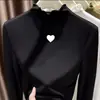 Nuevo Top Base de Manga Larga de Felpa Cómoda con Cuello Medio Alto de Volantes para Niñas Otoño/Invierno 2026 para Niños Pequeños y Niños Pequeños