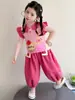 Conjunto Casual de Verano 2026 para Niñas Nuevo Vestido de Verano con Mangas Volantes de Dibujos Animados para Bebés con Pantalones de Linterna Conjunto de Dos Piezas