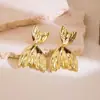 Brincos de Metal Cauda de Peixe Mais Vendidos Transfronteiriços Brincos de Moda Exagerados Europeus e Americanos Design de Nicho Brincos Versáteis de Alta Qualidade para Mulheres