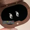 Aretes de Ala de Ángel con Circonita Brillante Aretes de Acero de Titanio Médico para la Cicatrización del Agujero del Oído Aretes de Ala para Mujer con un Toque de Alta Gama