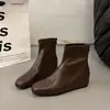 Botines delgados de estilo minimalista para mujer, versátiles 2026 botines planos para tobillo con elevación interior, botines de moda sin cordones de punta cuadrada de corte bajo para mujer