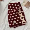 Cachecol de Bolinhas Colorido Contrastante para Mulheres, Novo Estilo Coreano Inverno 2025, Toque de Luxo, Quente e Versátil, Cachecol Longo de Pelúcia Tricotado