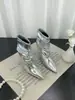 Botas de Pierna de Pantalón Plisada de Tacón Alto con Punta Fina de Diseño de Nicho 2026 Otoño/Invierno Estilo Europeo y Americano Tacón Fino Botines Blancos Fruncidos