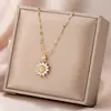 Collar de acero de titanio que no se decolora, joyería de nicho para mujer que combina con todo, cadena de suéter de celebridades de Internet exquisita de alta gama, colgante de cobre simple
