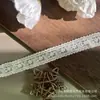 Em estoque Novo Lolita Bordado Solúvel Em Água Lace Leite Seda Único Lado Flor Onda Lace Lace Código De Barras