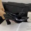 Nuevas sandalias chic y versátiles de estilo chino con espalda descubierta y punta fina, nuevos zapatos de tacón alto de verano de estilo francés que aumentan la altura y estilizan