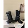 Fivela de Cinto Botas de Calça com Solado Grosso para Mulheres no Outono e Inverno Design de Nicho Botas de Chaminé Botas Plissadas de Cano Médio Salto Grosso Botas de Cano Alto