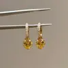 Corazón Dorado Diamante Amarillo Simple y Exquisito Corazón Amarillo en Forma de Corazón Diamante Brillante Ear Cuffs, de Moda y Versátil Exquisitos Ear Cuffs de Corazón Amarillo
