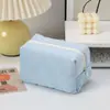 Nova Bolsa de Maquiagem Acolchoada Floral Feminina Necessaire de Viagem Portátil Bolsa de Armazenamento para Cosméticos Batom Carteira