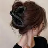 Presilha de Cabelo Triângulo Grande Hepburn, Presilha Tiburón de Concha de Cetim Francês para a Parte de Trás da Cabeça, Acessório de Cabelo de Luxo para Mulheres