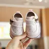 Nuevos Zapatos Ligeros Lindos Estilo Princesa para Niñas Pequeñas Otoño 2026, Zapatos Chirriantes Antideslizantes de Suela Suave para Niñas de 0 a 1 Año
