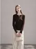 Camisa de Manga Longa com Botões Estilo Minimalista Outono Inicial Slim Fit Camada Interna Versátil Diária Camisa Base Feminina
