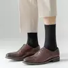 Calcetines para Hombre Negros y Blancos Grises Calcetines para Hombre Todo el Año Transpirables Absorbentes de Sudor Calcetas Tobilleras Calcetines de Media Pantorrilla Calcetines Largos Color Sólido Calcetines de Vestir Venta al por Mayor