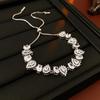 Pulsera Ajustable de Diamante Ovalado de Zirconia Chapada en Oro Real de Lujo Ligero Pulsera de Moda de Alto Sentido Pulsera Comodín para el Día a Día