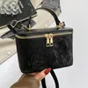 Nova Bolsa Feminina 2026, Pequena Bolsa Quadrada Tipo Caixa, Novo Estilo Chinês Jacquard Doce Borboleta Bolsa de Noiva, Bolsa de Festa