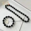 Pulsera de Doble Círculo de Ágata Roja Natural Estilo Igual de Xu Yan y Lu Si, Pulsera de Calcedonia de Círculo Único de Alta Gama, Rojo de Año Nuevo de Nicho