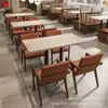 Sofás de cabine personalizados para restaurantes do Sudeste Asiático, cadeiras simples de jantar em madeira maciça para restaurantes ocidentais e churrascarias, mesas e cadeiras comerciais de aço inoxidável