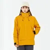 Jaqueta Corta-Vento e Impermeável Phoenix Red com Forro de Veludo Raposa Prateada para Outono e Inverno, Respirável, Três em Um para Montanhismo e Viagem, para Homens e Mulheres