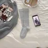 Calcetines largos grises finos de otoño para mujer, calcetines JK, calcetines largos de compresión adelgazantes de media caña con rayas verticales para otoño e invierno